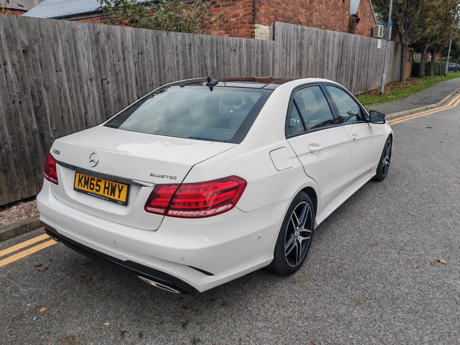 Used Mercedes-Benz E-Class 2016 for sale - 76149086: Photo 9