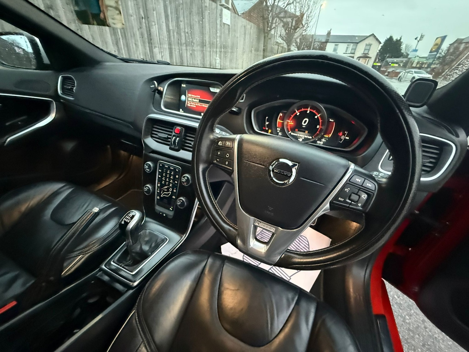 Used Volvo V40 2016 for sale - 77118499: Photo 10