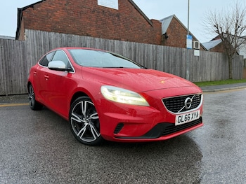 2016 (66) - D2 [120] R DESIGN Pro 5dr