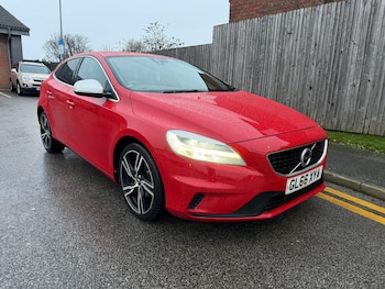 Used Volvo V40 2016 for sale - 77118499: Photo