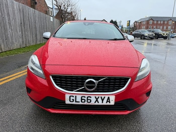 Used Volvo V40 2016 for sale - 77118499: Photo