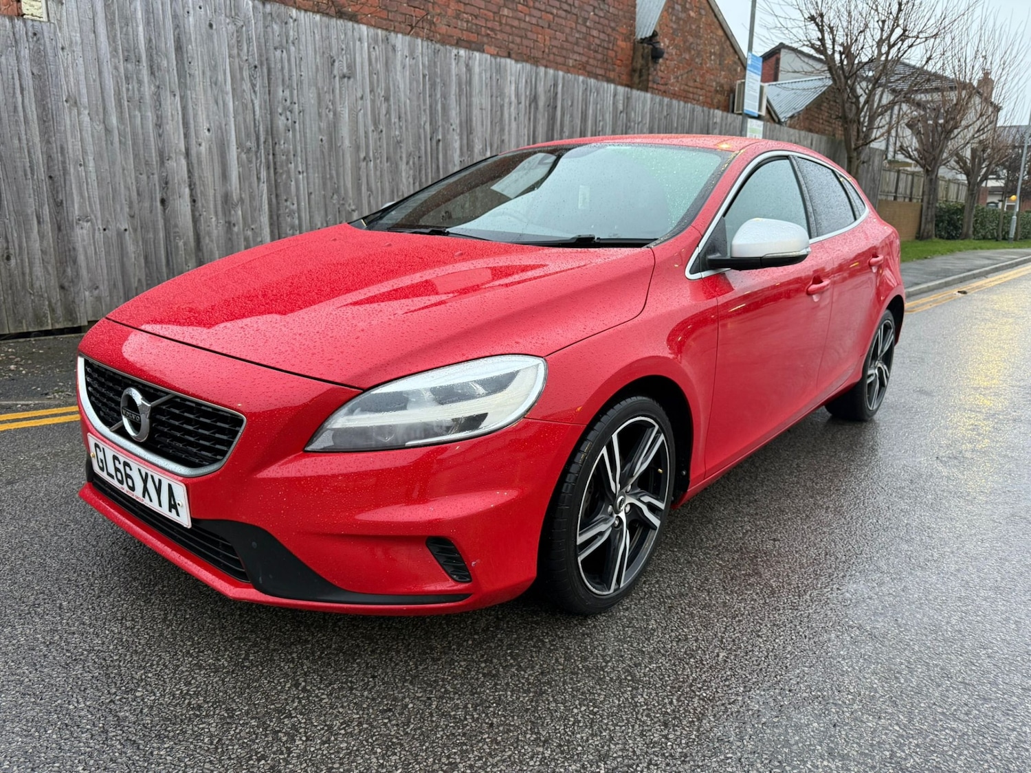 Used Volvo V40 2016 for sale - 77118499: Photo 4