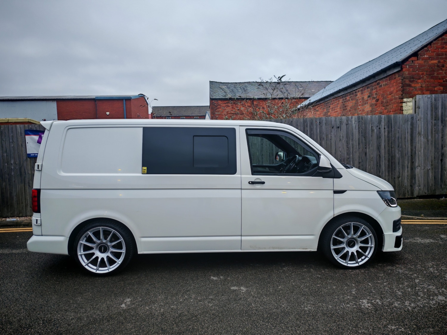Used Volkswagen Transporter 2015 for sale - 77392638: Photo 6