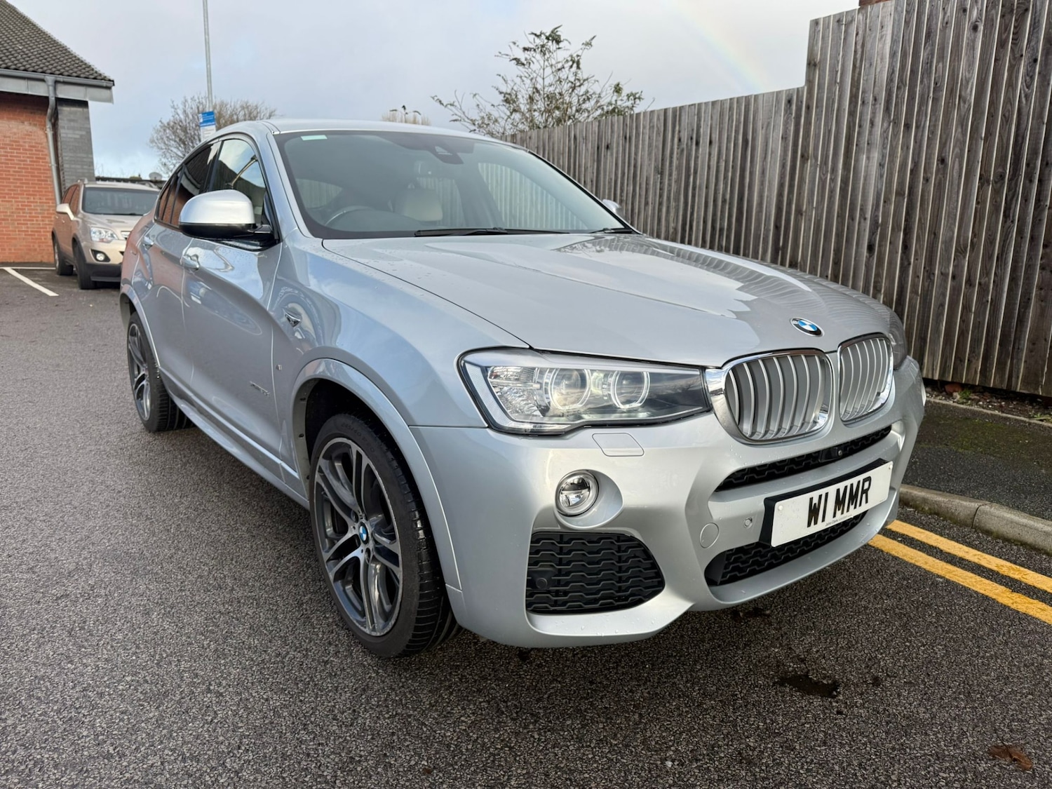 Used BMW X4 2014 for sale - 76594545: Photo 2
