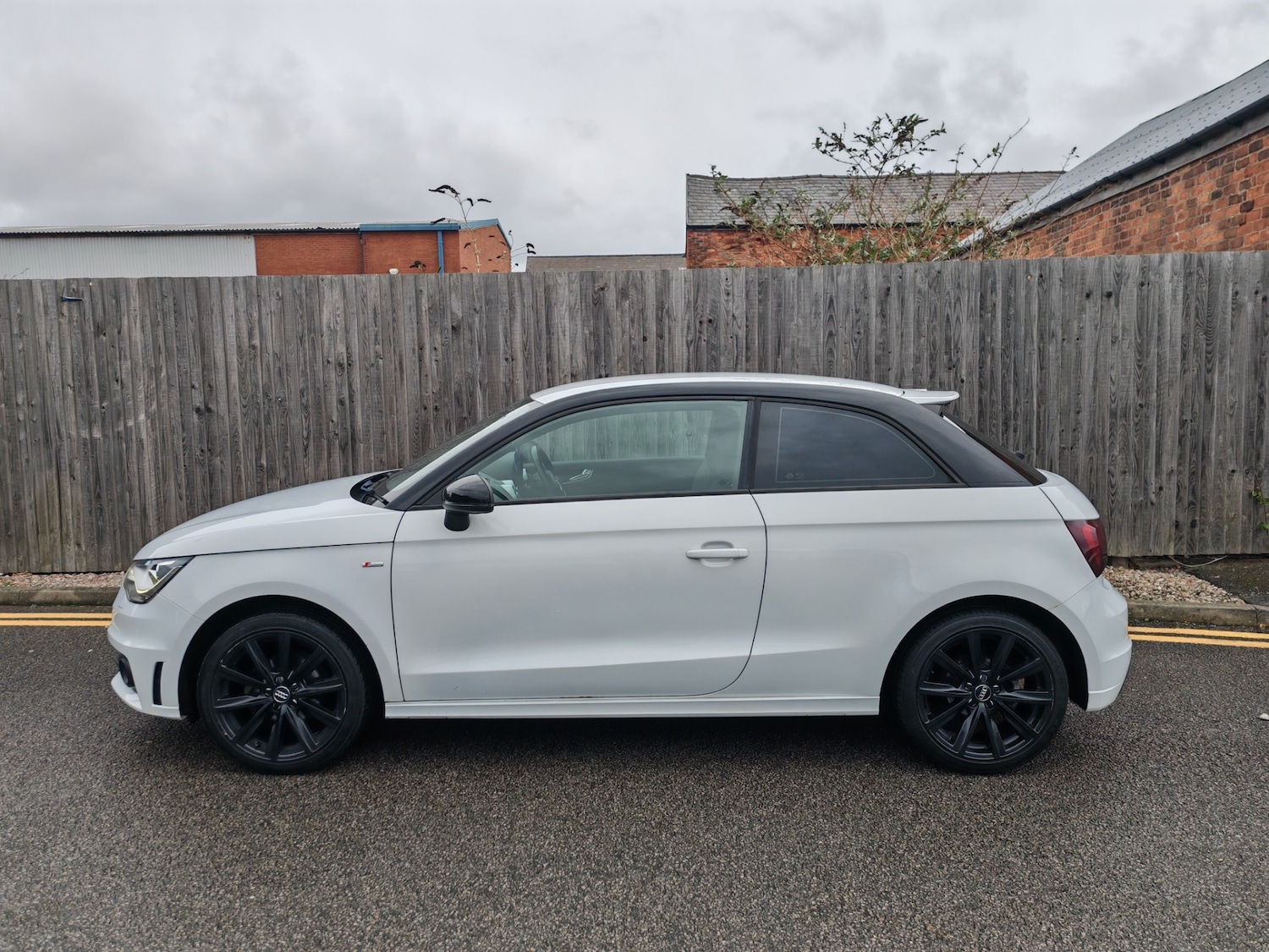 Used Audi A1 2014 for sale - 76375019: Photo 5