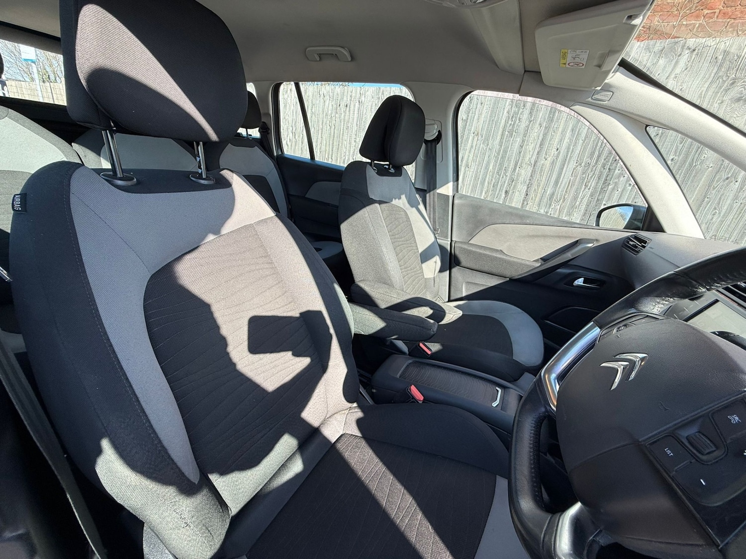 Used Citroen Grand C4 Picasso 2015 for sale - 77749749: Photo 12