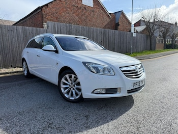 Vauxhall Insignia feature image