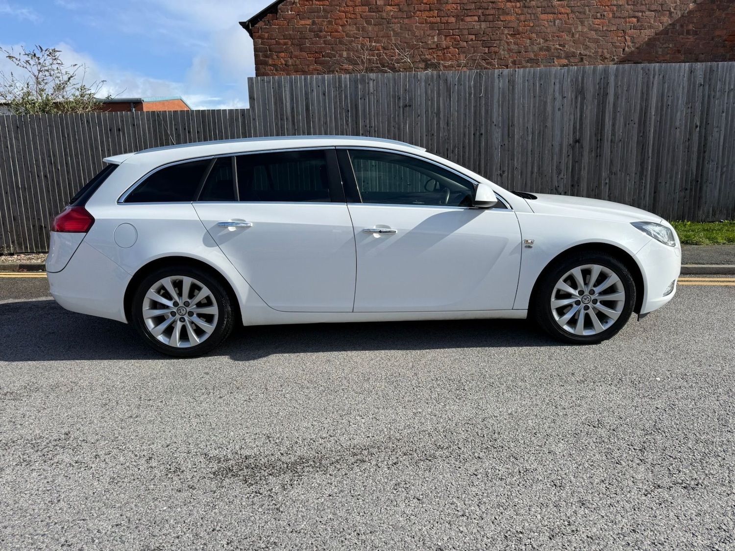 Used Vauxhall Insignia 2013 for sale - 78018502: Photo 5