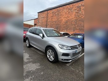 Used Volkswagen Touareg 2012 for sale - 77423593: Photo