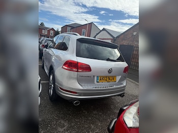 Used Volkswagen Touareg 2012 for sale - 77423593: Photo