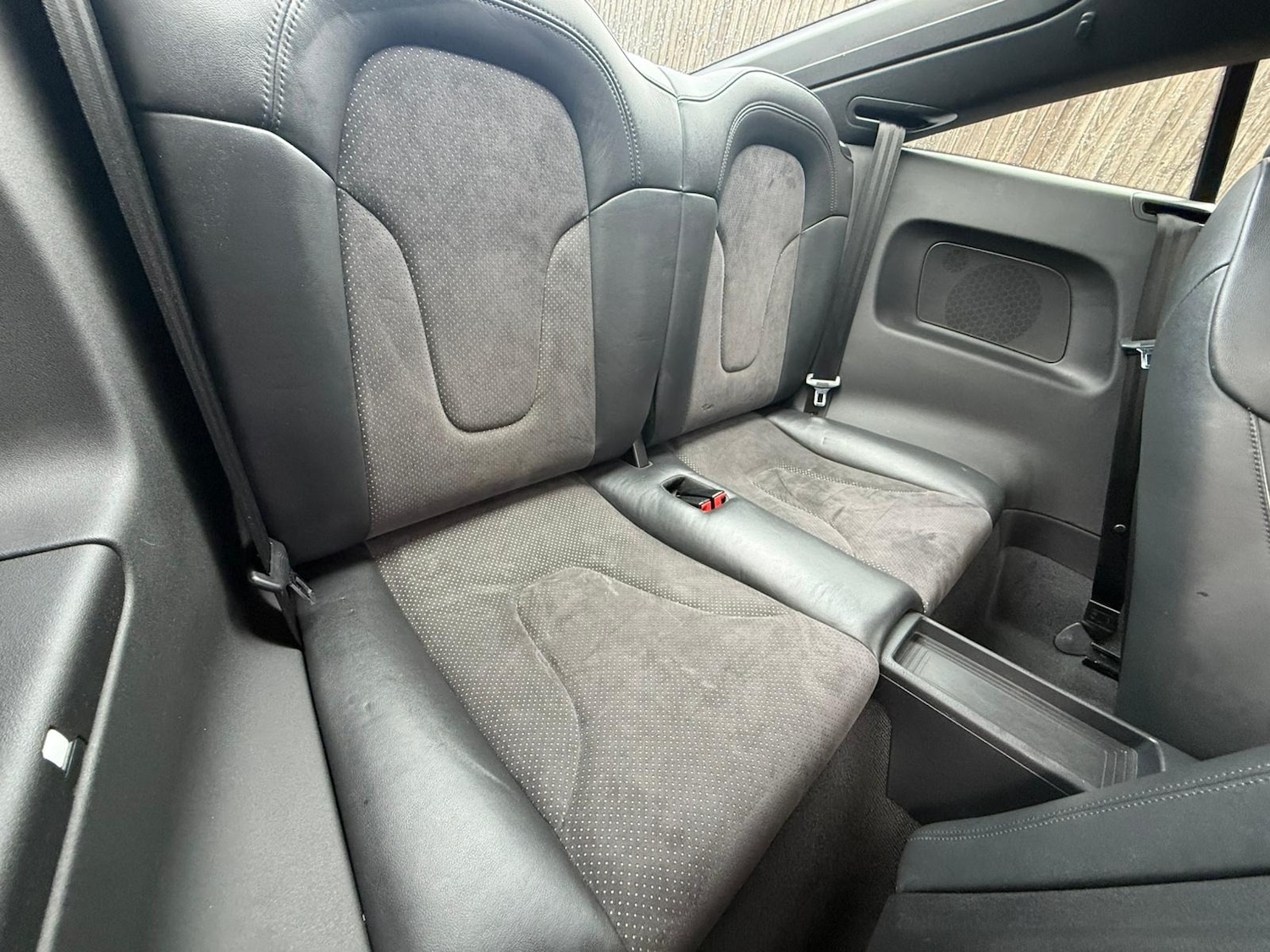 Used Audi TT 2010 for sale - 77184868: Photo 14