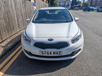Used Kia Ceed 2014 for sale - 79747949: Photo