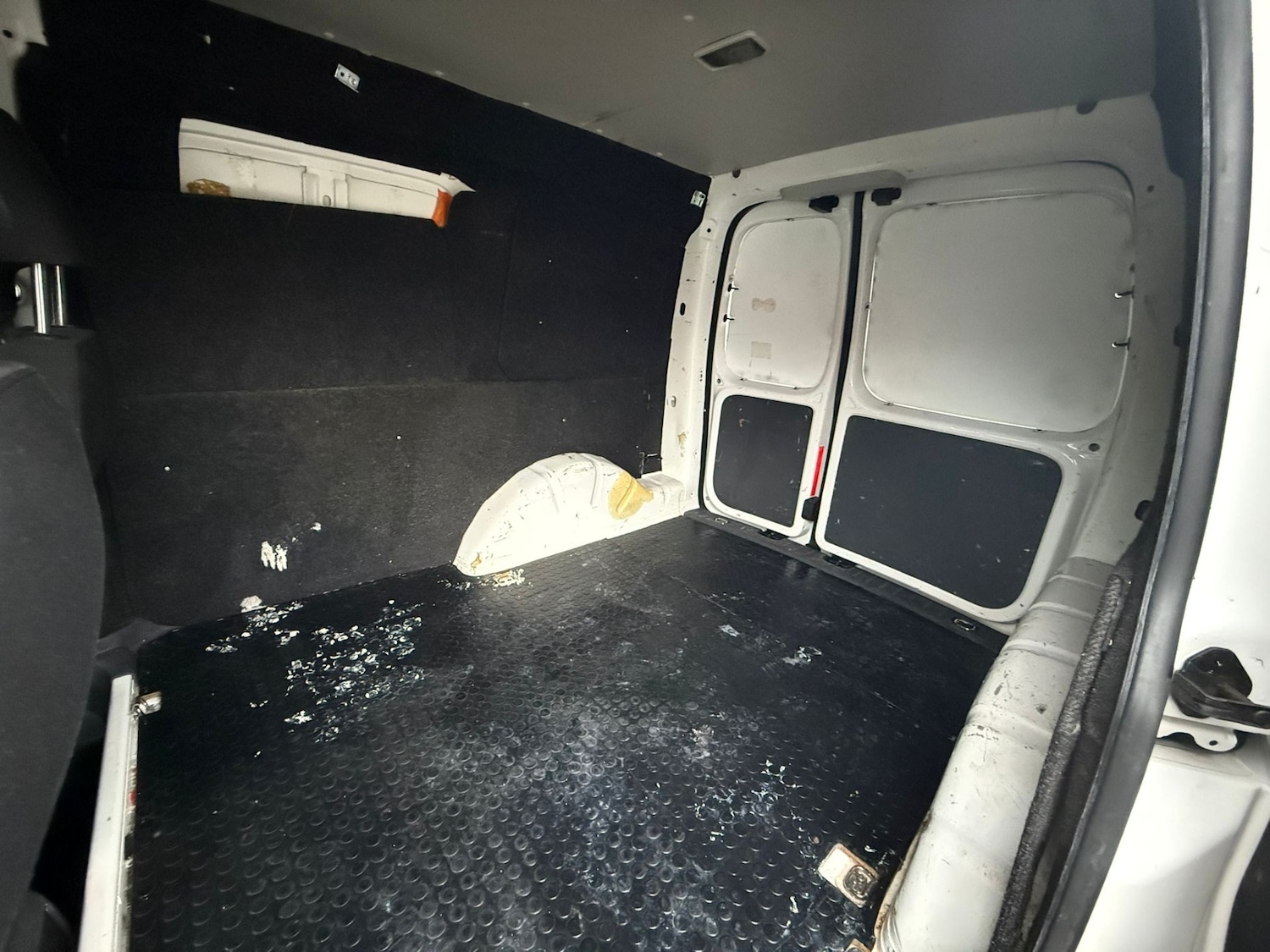 Used Volkswagen Caddy 2013 for sale - 77676890: Photo 14