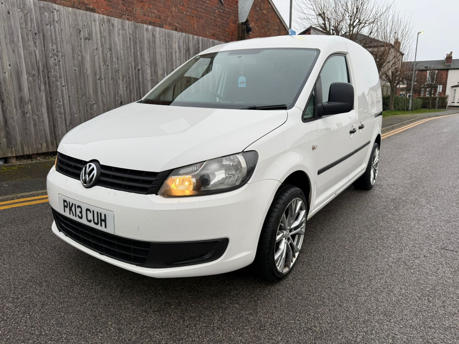 Used Volkswagen Caddy 2013 for sale - 77676890: Photo 4