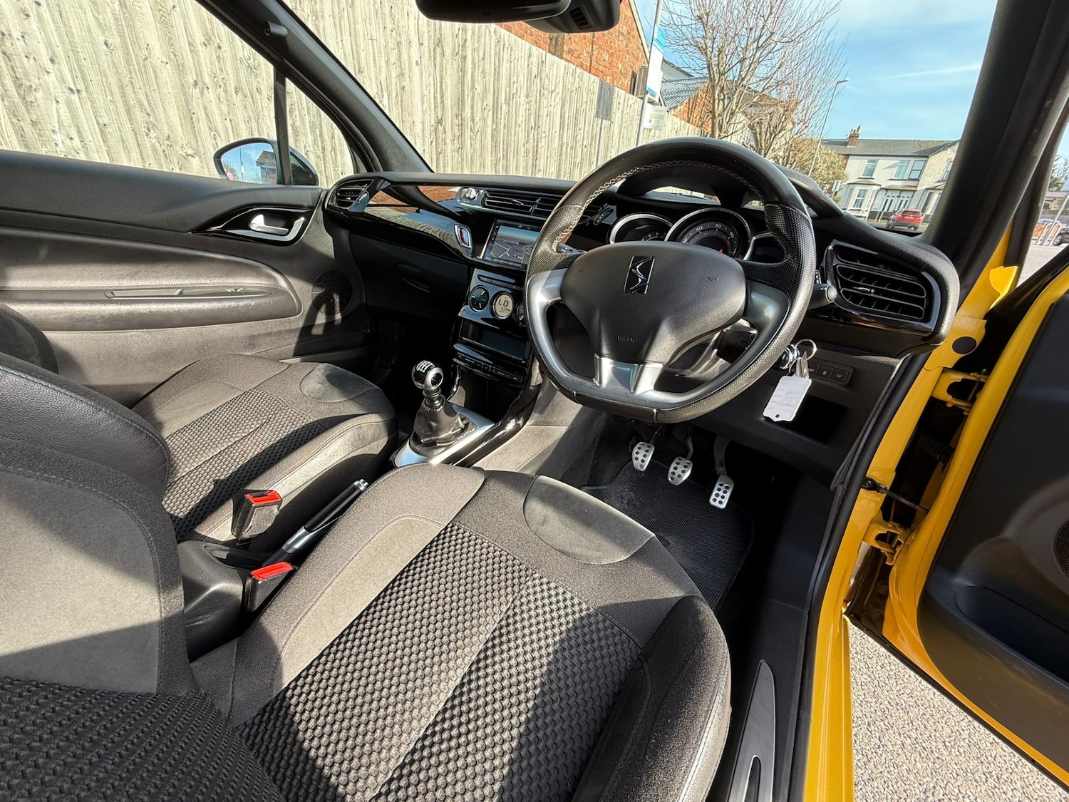 Used DS Automobiles DS 3 2017 for sale - 77938277: Photo 11