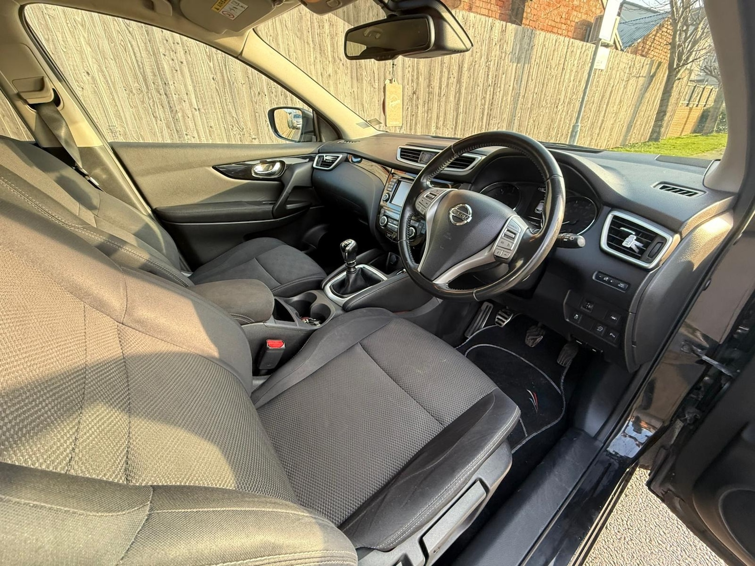 Used Nissan Qashqai 2015 for sale - 77025635: Photo 10