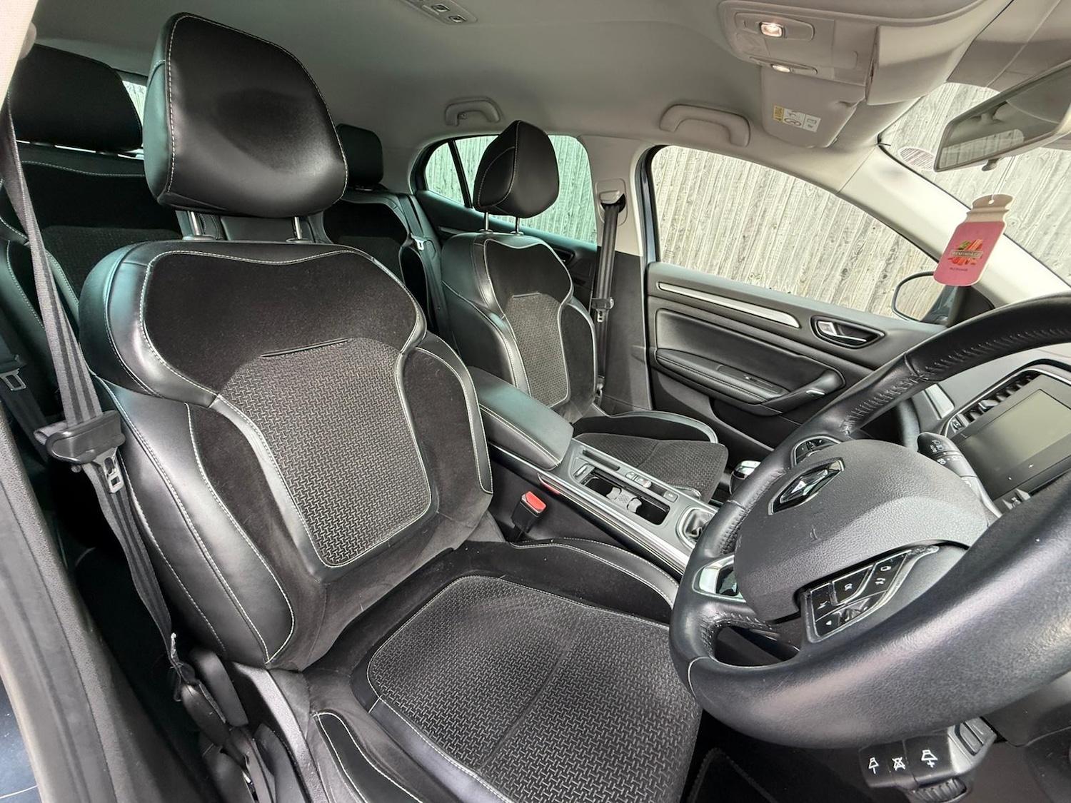 Used Renault Megane 2016 for sale - 77762641: Photo 12