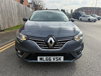 Used Renault Megane 2016 for sale - 77762641: Photo
