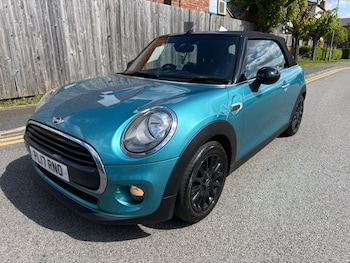 Used MINI Convertible 2017 for sale - 78502871: Photo