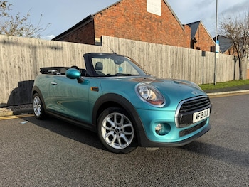 Used MINI Convertible 2018 for sale - 76427750: Photo