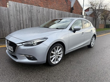 Used Mazda Mazda3 2017 for sale - 76427855: Photo