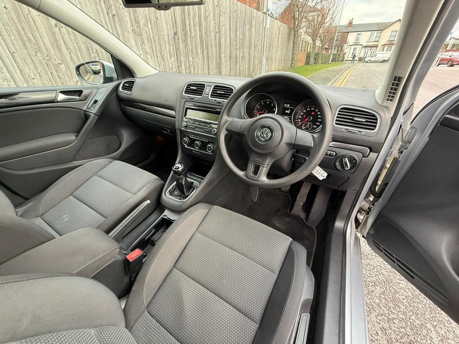 Used Volkswagen Golf 2009 for sale - 77261450: Photo 10