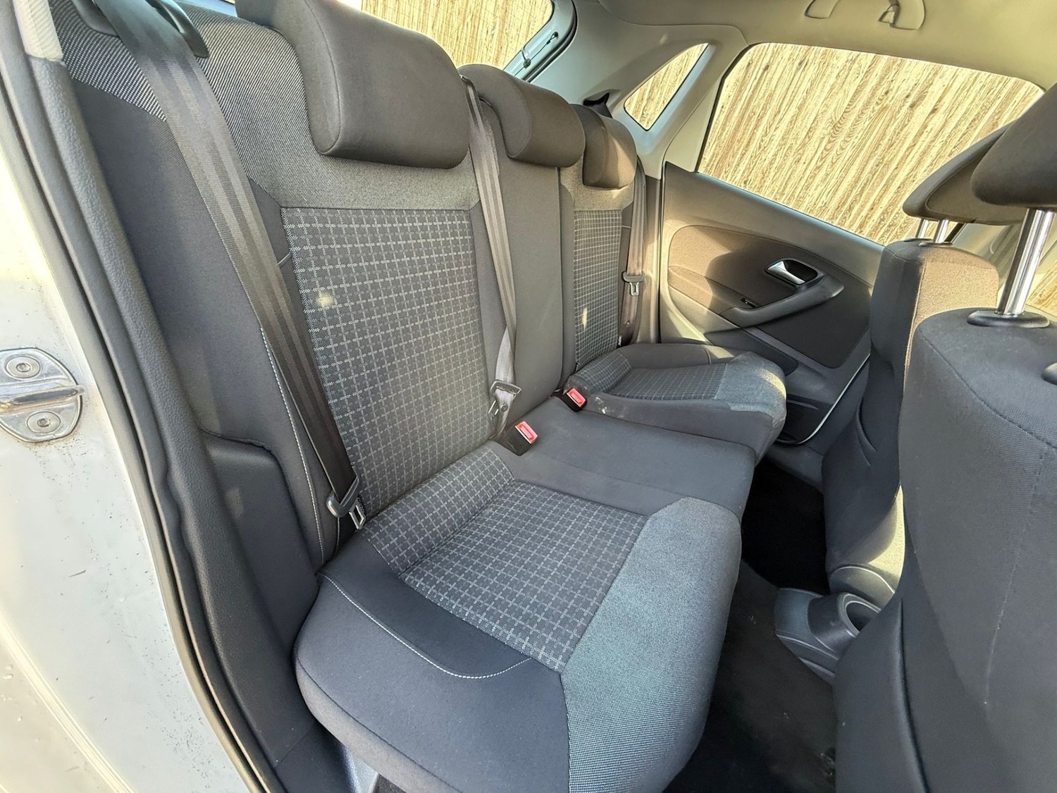 Used Volkswagen Polo 2015 for sale - 76736797: Photo 11