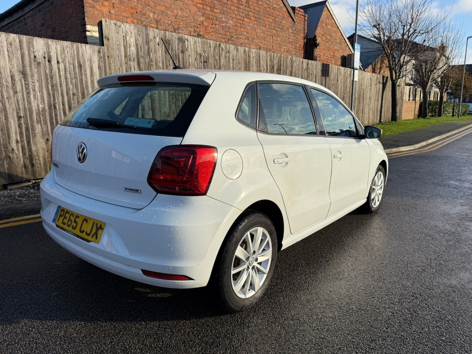 Used Volkswagen Polo 2015 for sale - 76736797: Photo 8