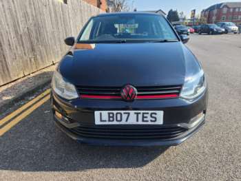 Used Volkswagen Polo 2015 for sale - 74251610: Photo