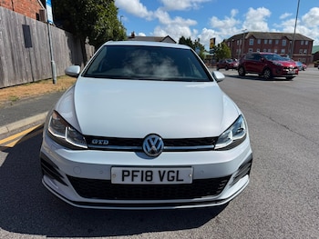 Used Volkswagen Golf 2018 for sale - 79385706: Photo