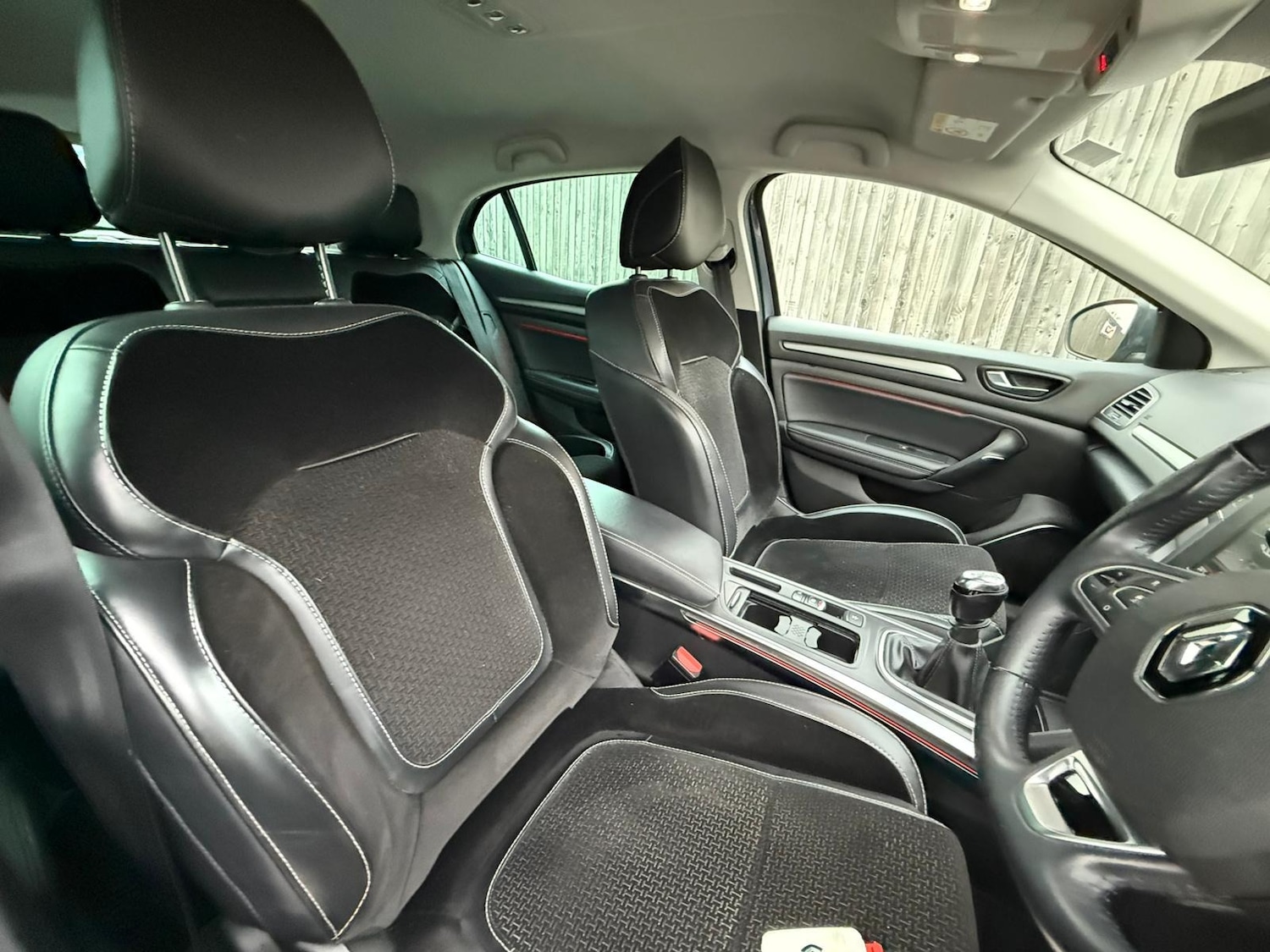 Used Renault Megane 2017 for sale - 77261716: Photo 12