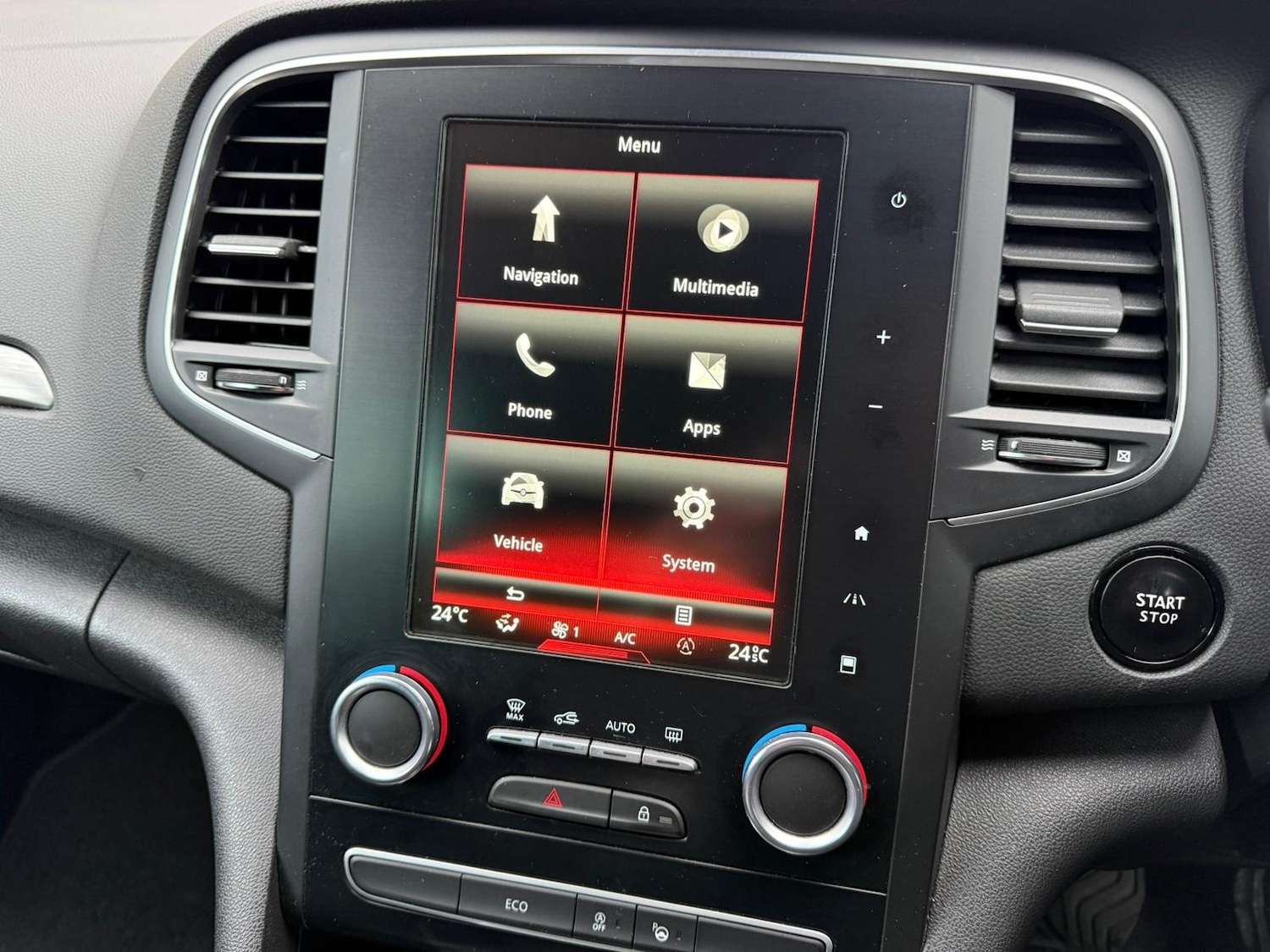 Used Renault Megane 2017 for sale - 77261716: Photo 14