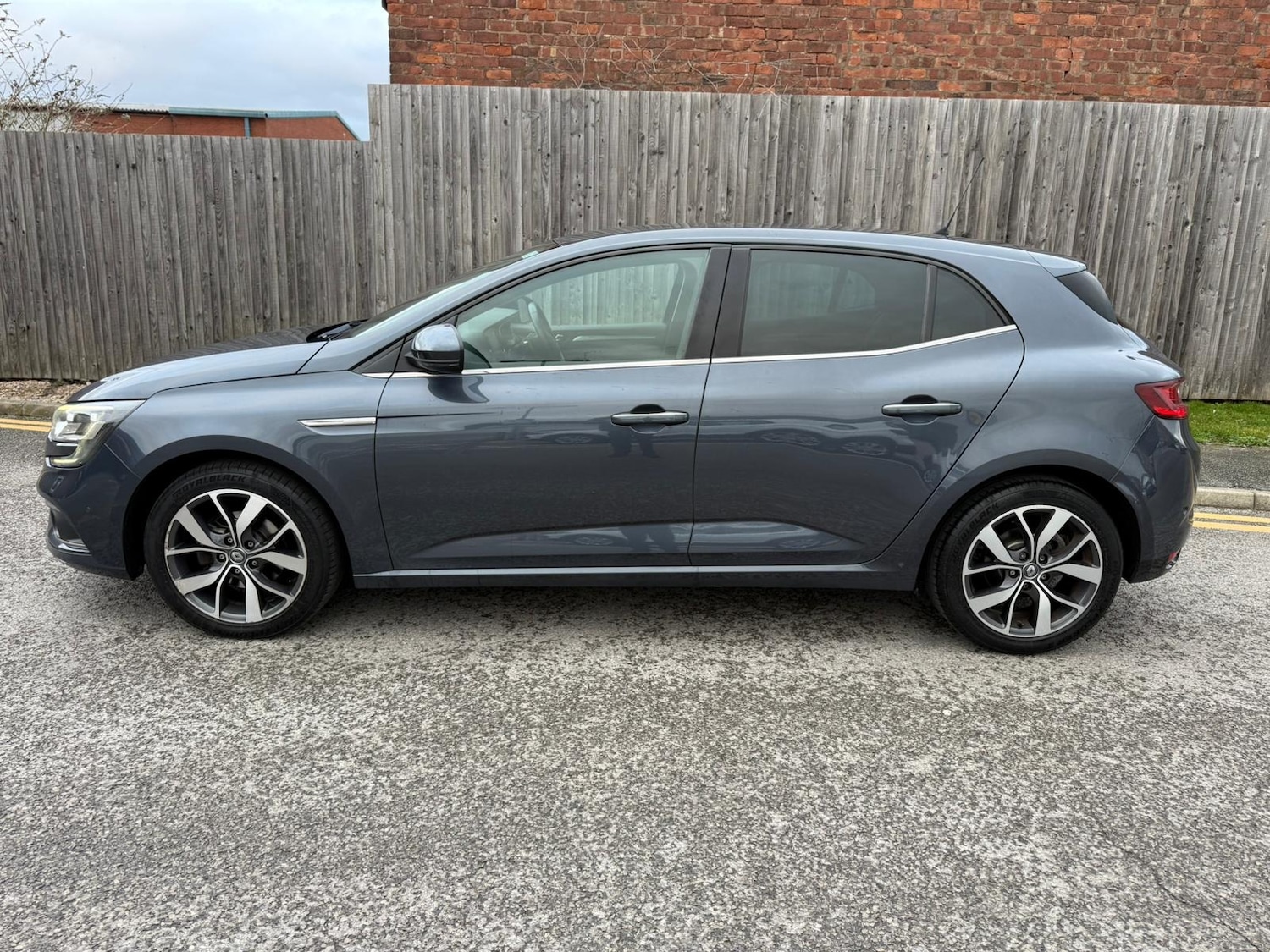 Used Renault Megane 2017 for sale - 77261716: Photo 6