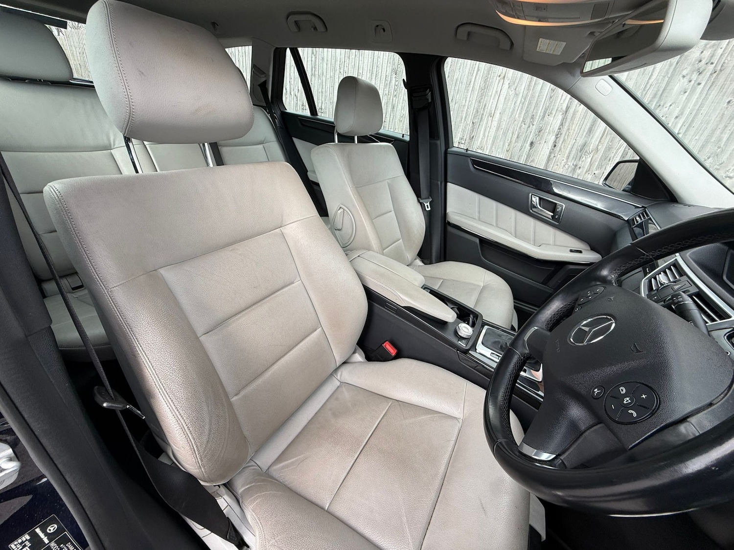 Used Mercedes-Benz E Class 2010 for sale - 78054441: Photo 12