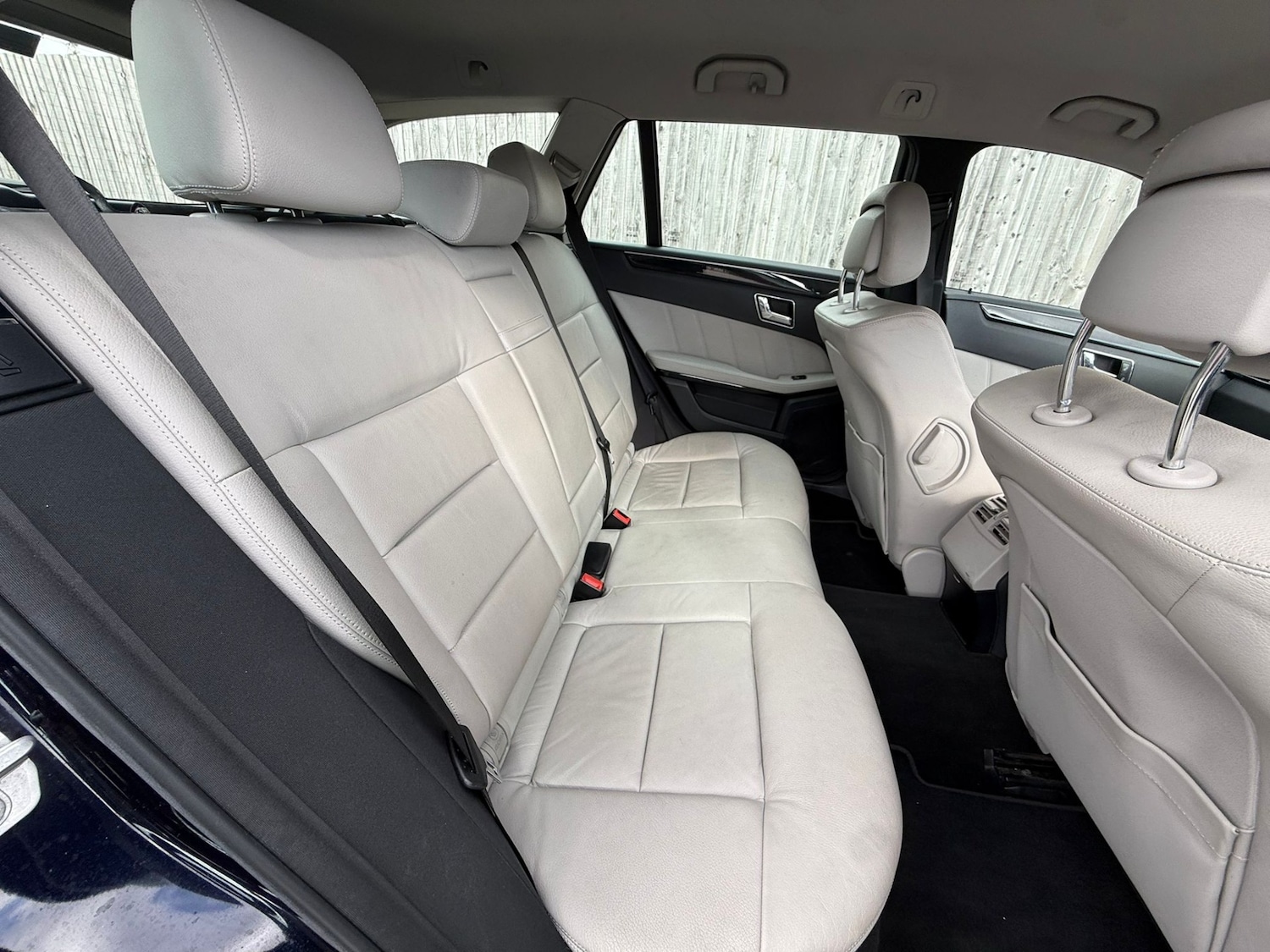 Used Mercedes-Benz E Class 2010 for sale - 78054441: Photo 13