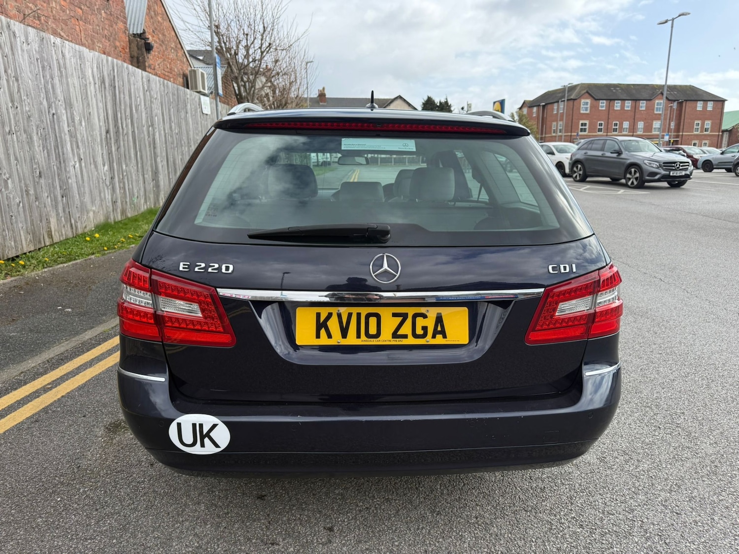 Used Mercedes-Benz E Class 2010 for sale - 78054441: Photo 8