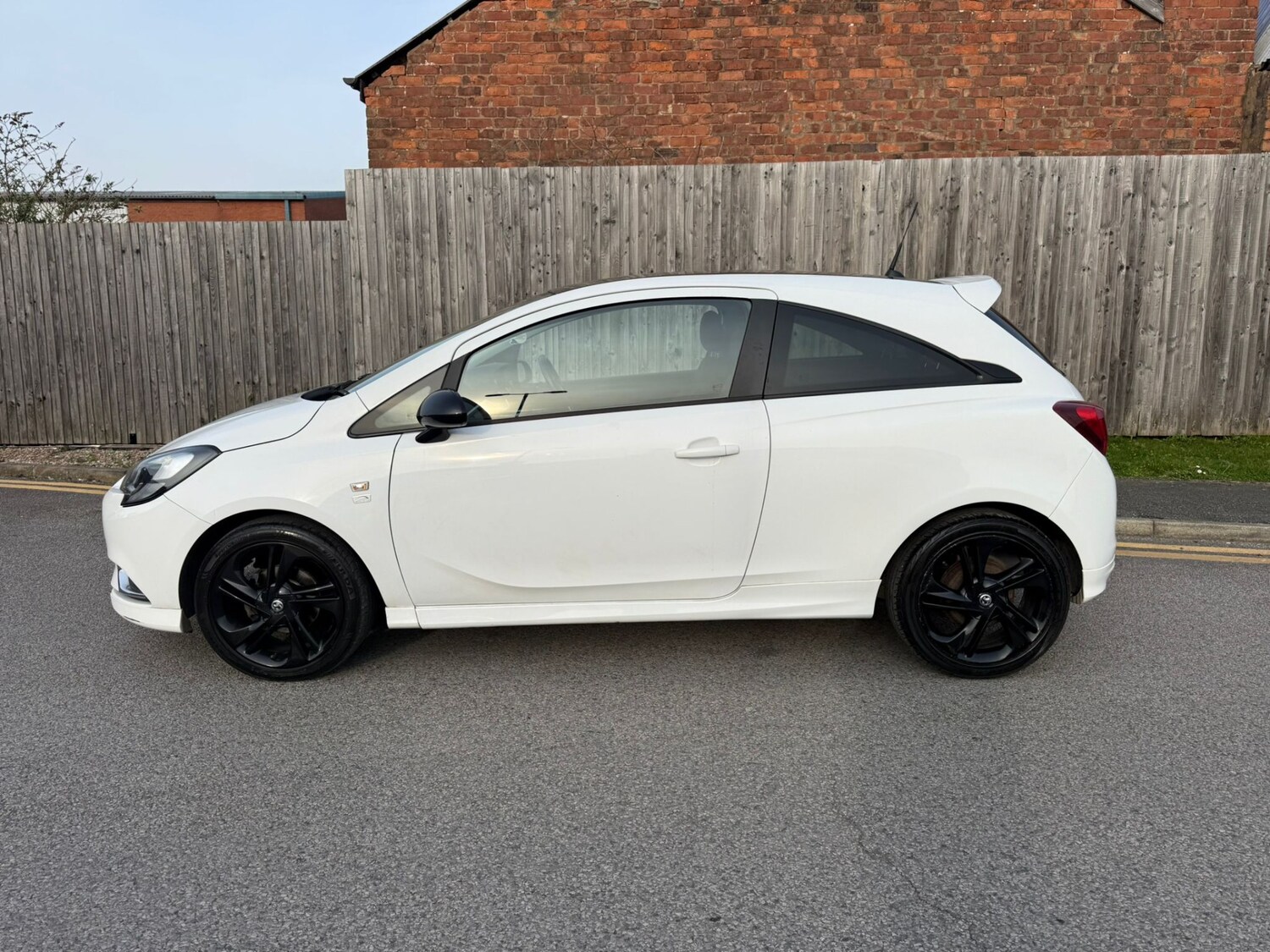 Used Vauxhall Corsa 2015 for sale - 77974744: Photo 5