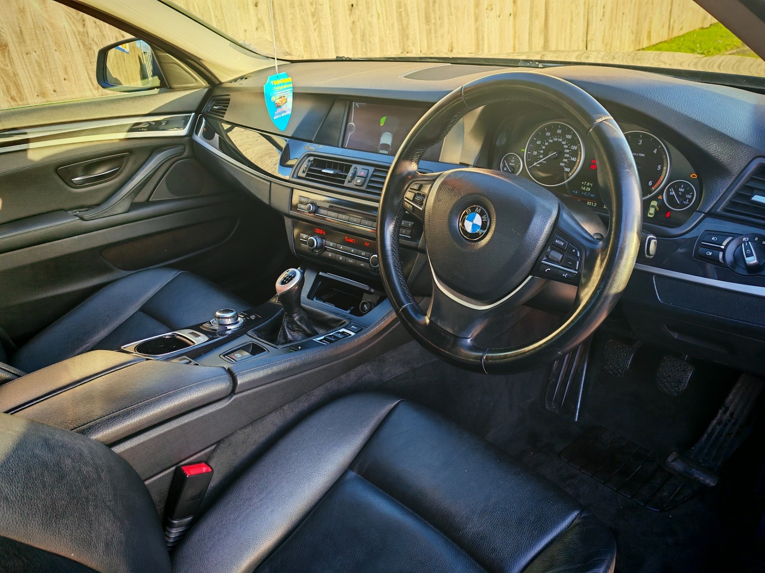 Used BMW 5 Series 2012 for sale - 76741405: Photo 10