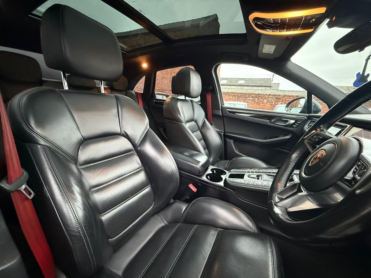 Used Porsche Macan 2017 for sale - 77423583: Photo 17