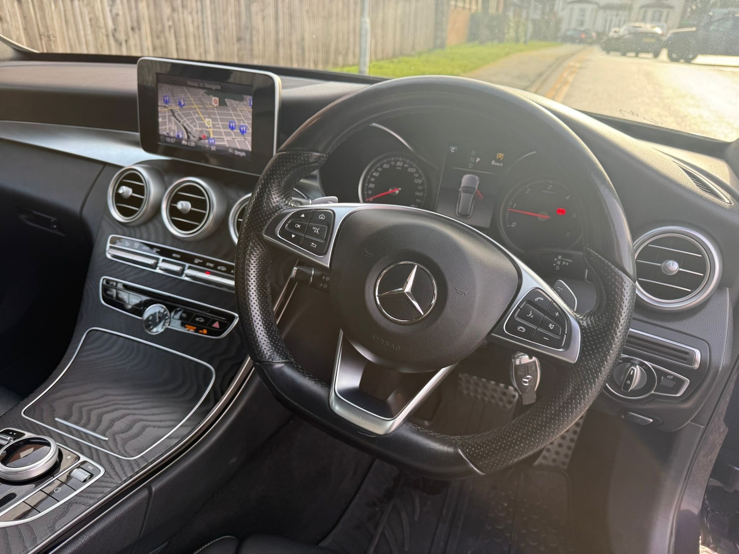 Used Mercedes-Benz C Class 2017 for sale - 77635275: Photo 10