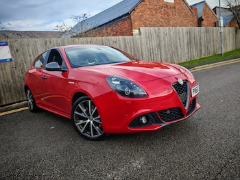 2016 (66) - 1.75 TBi 240 Veloce 5dr TCT