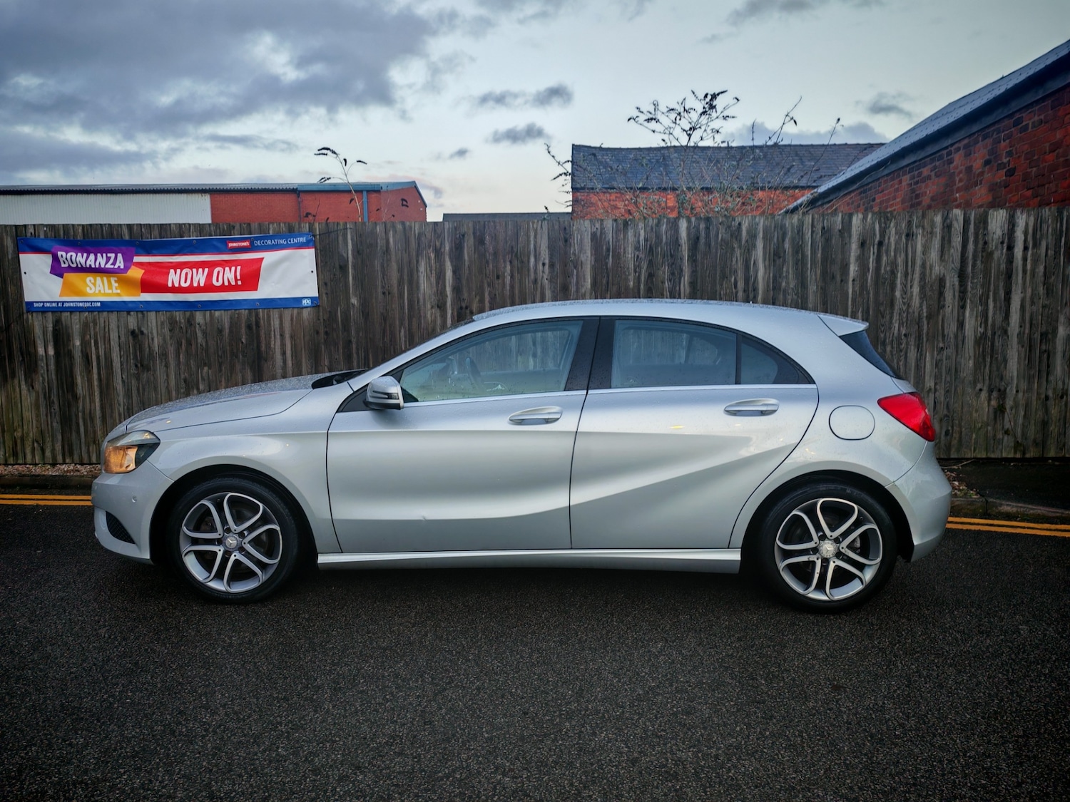 Used Mercedes-Benz A-Class 2015 for sale - 77173363: Photo 5