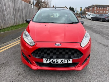 Used Ford Fiesta 2016 for sale - 77813352: Photo