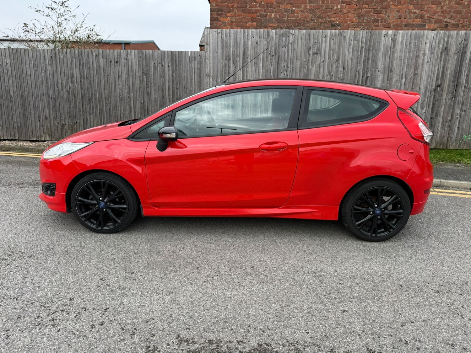 Used Ford Fiesta 2016 for sale - 77813352: Photo 5