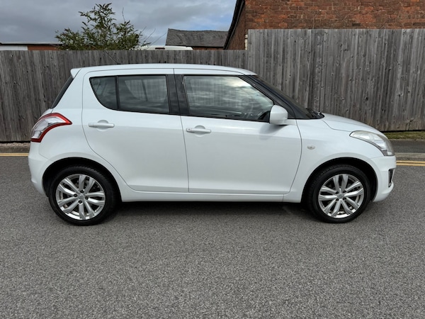 Used Suzuki Swift 2015 for sale - 75541771: Photo 5