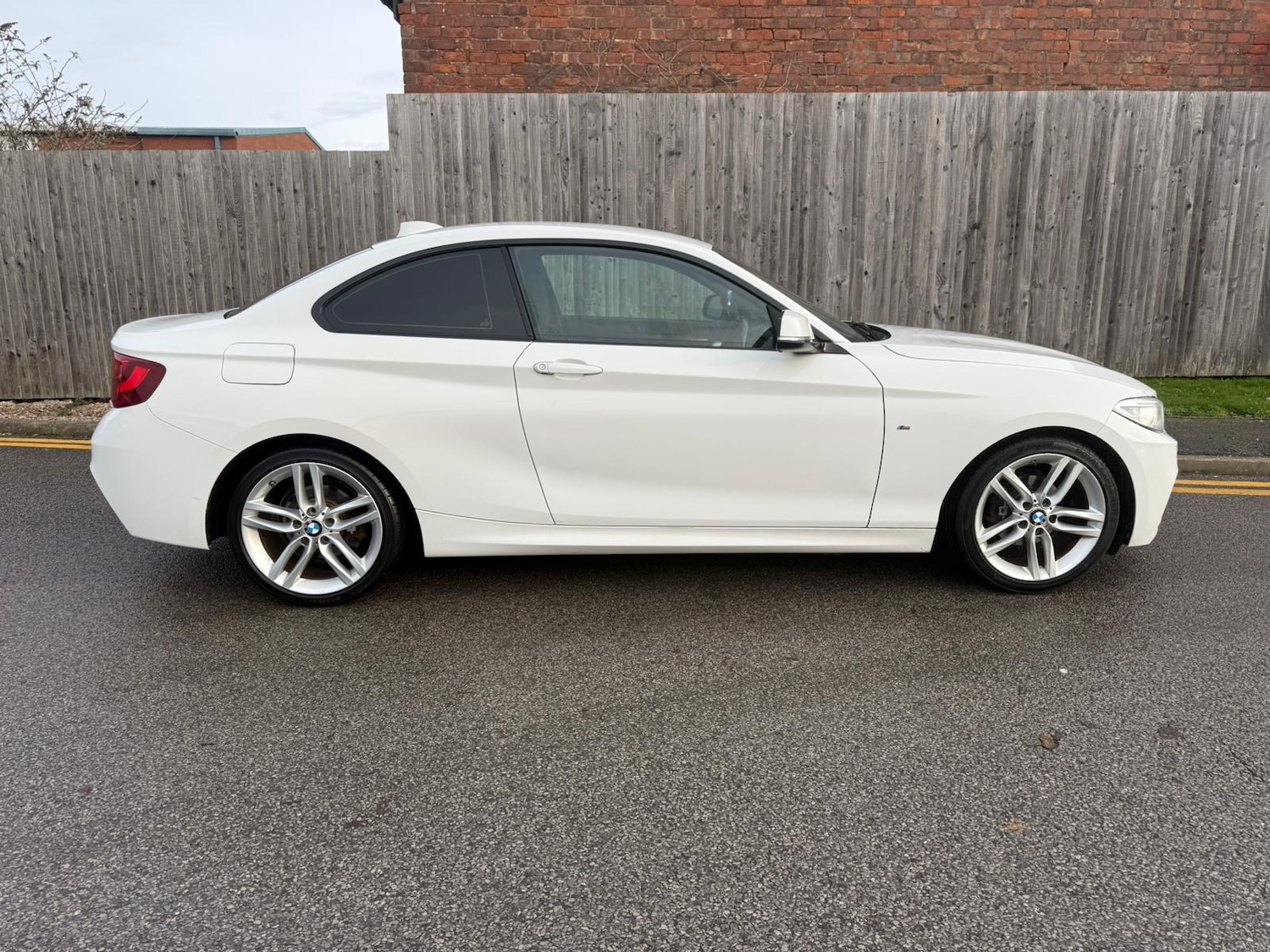 Used BMW 2 Series 2014 for sale - 76931865: Photo 6