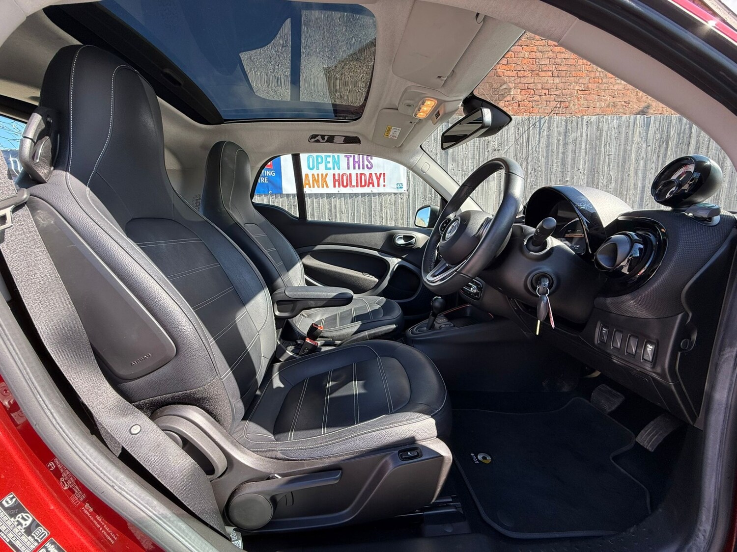 Used smart fortwo 2020 for sale - 78112012: Photo 14