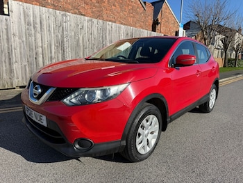 Used Nissan Qashqai 2015 for sale - 77732340: Photo