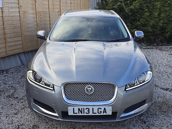 Used Jaguar XF 2013 for sale - 77549521: Photo