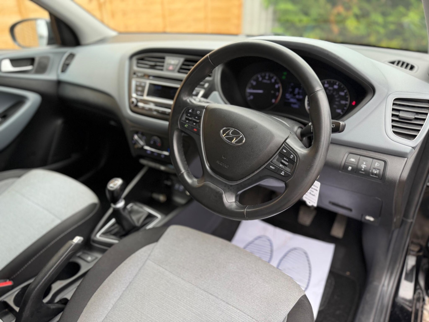 Used Hyundai i20 2015 for sale - 76735334: Photo 17